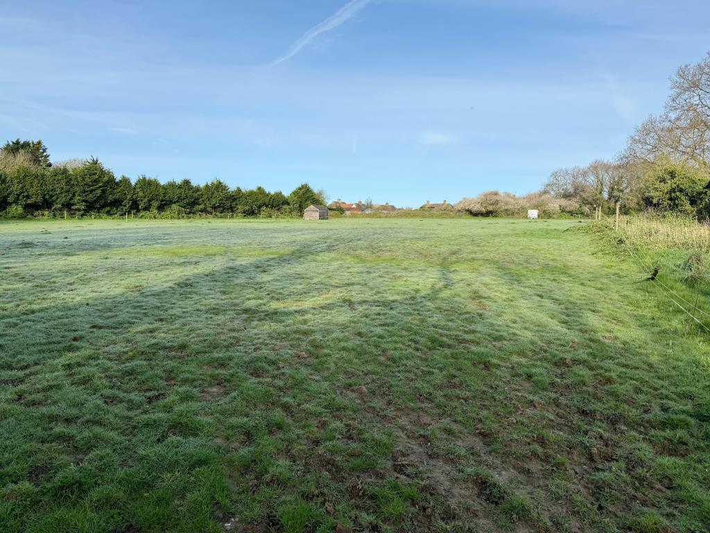 Lot: 28 - APPROXIMATELY 2.53 ACRES GRAZING LAND - General view of the land